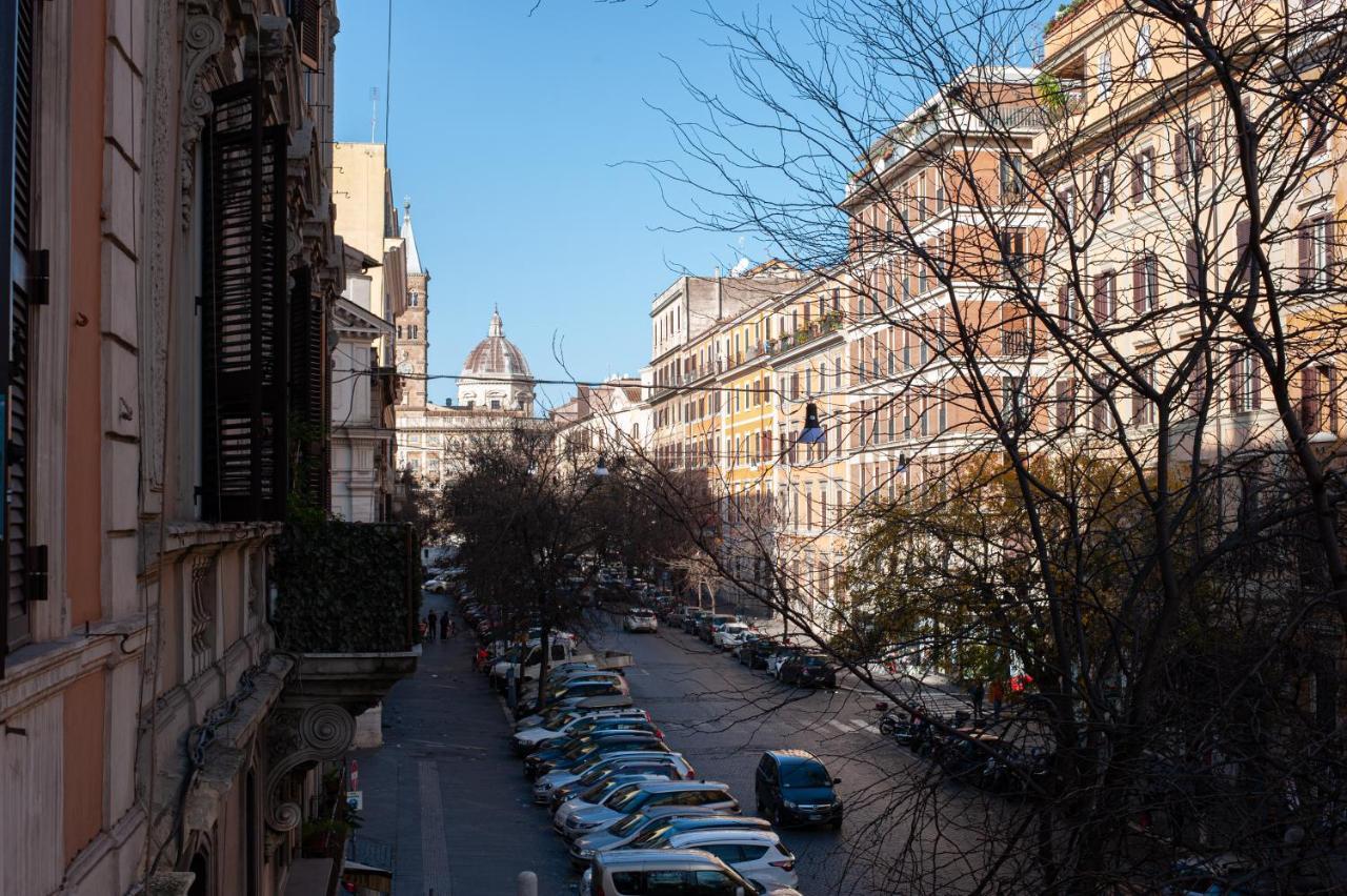 Roma Castel Nepi Home Near Colosseo Exterior foto